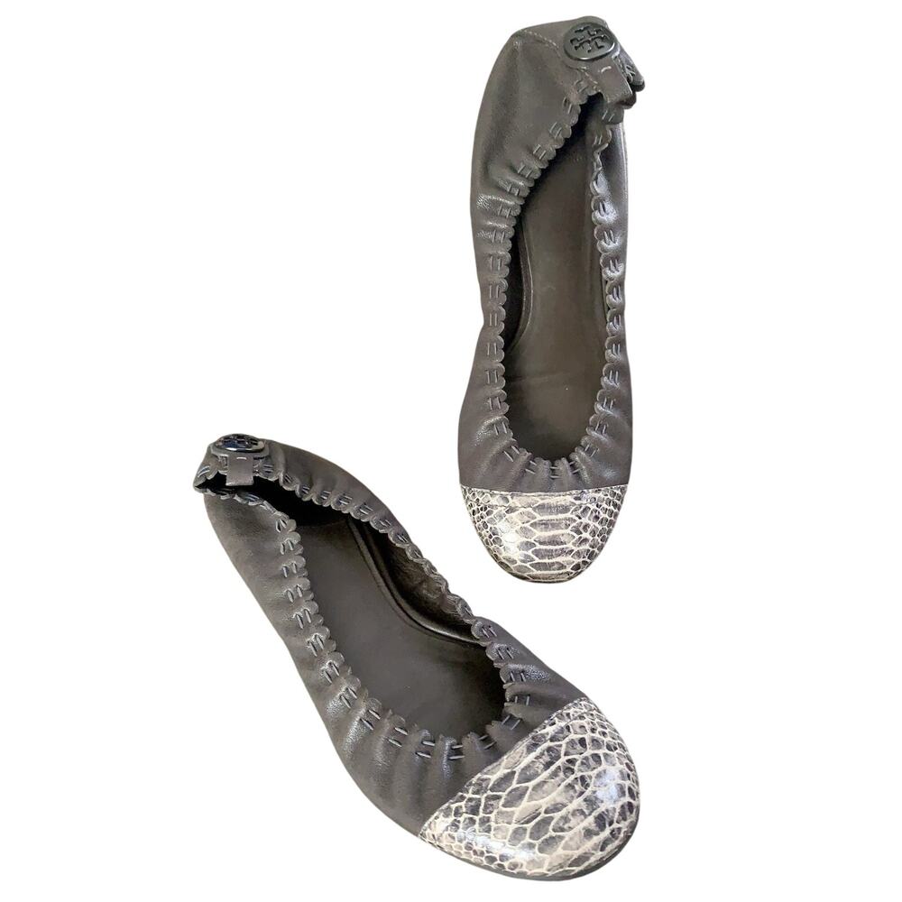 TORY BURCH Leather Snakeskin Ballet Flat Slip-On Shoe Grey Gunmetal Logo WMNS 9 - Picture 2 of 14